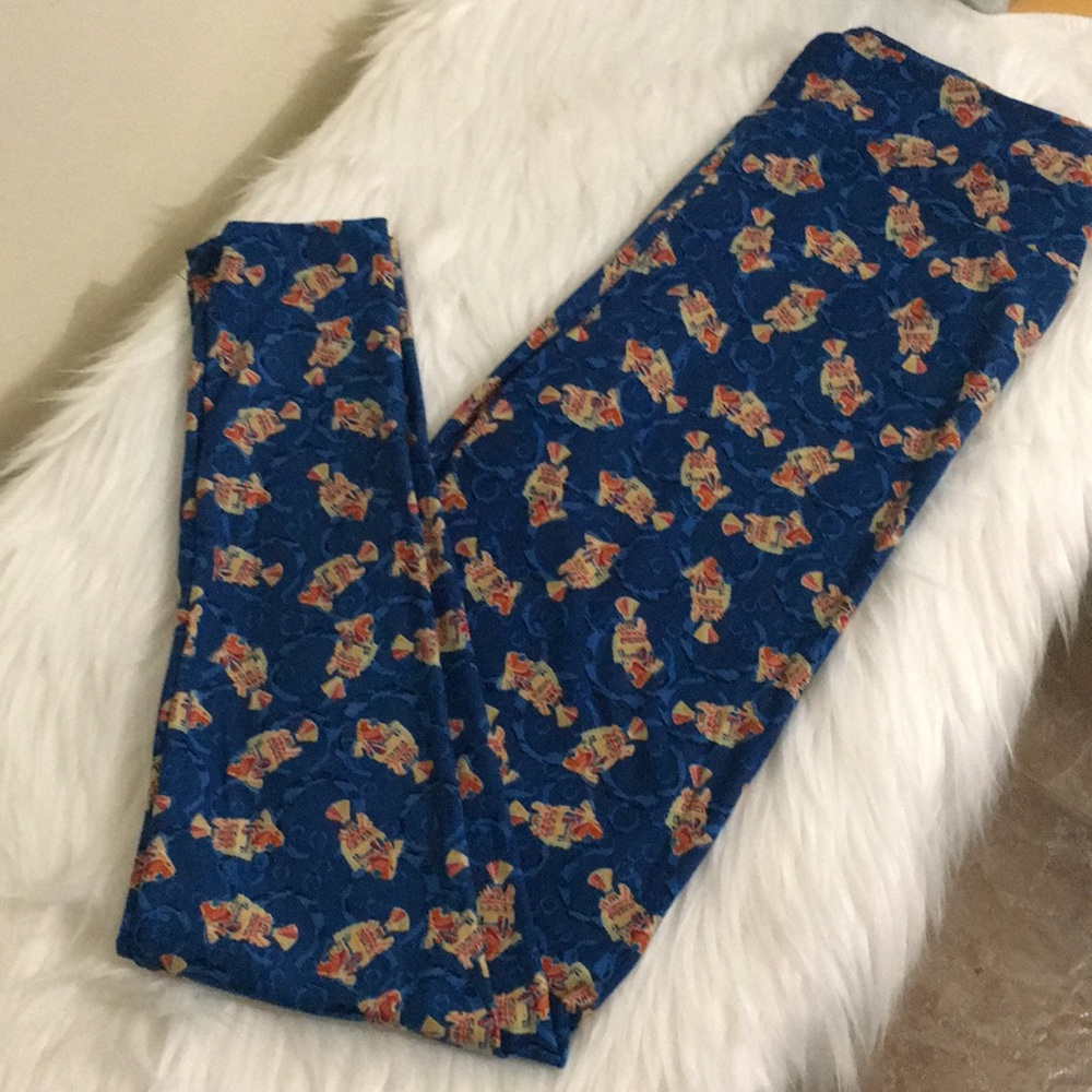 LuLaRoe blue fish‎ 🐟 🐠 🐟 leggings one size